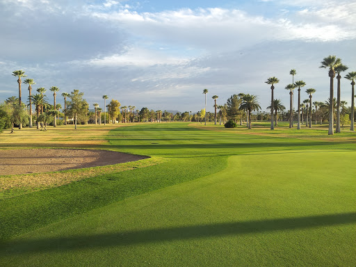 Phoenix Driving Ranges Seeking a golf driving range in Phoenix, AZ? Here’s a list of 17 ...